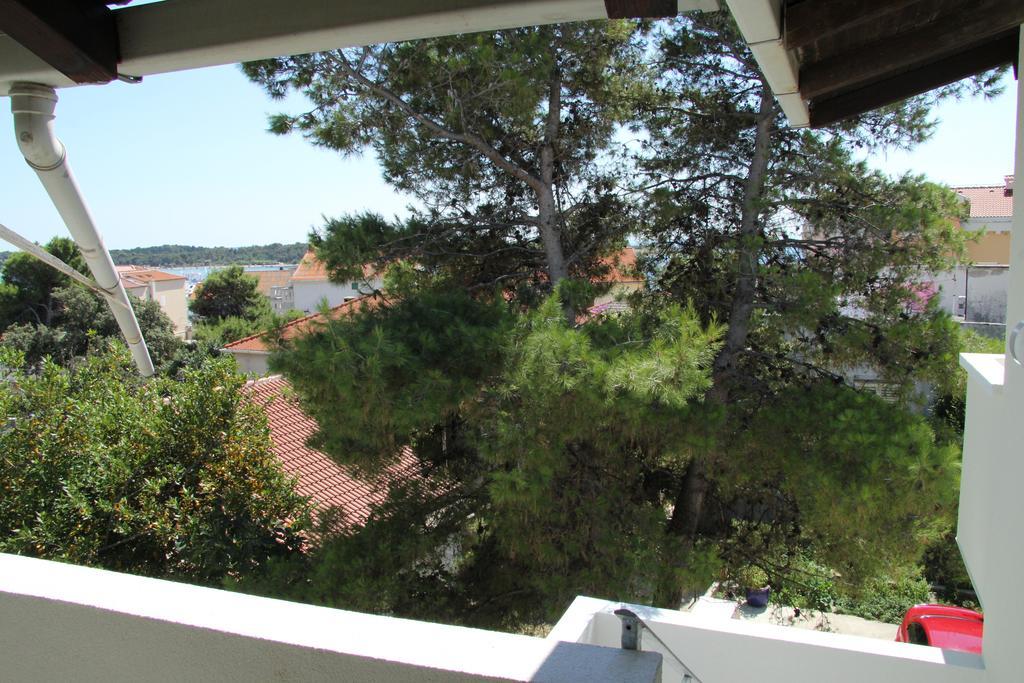 Novalja Inn 2 Bagian luar foto